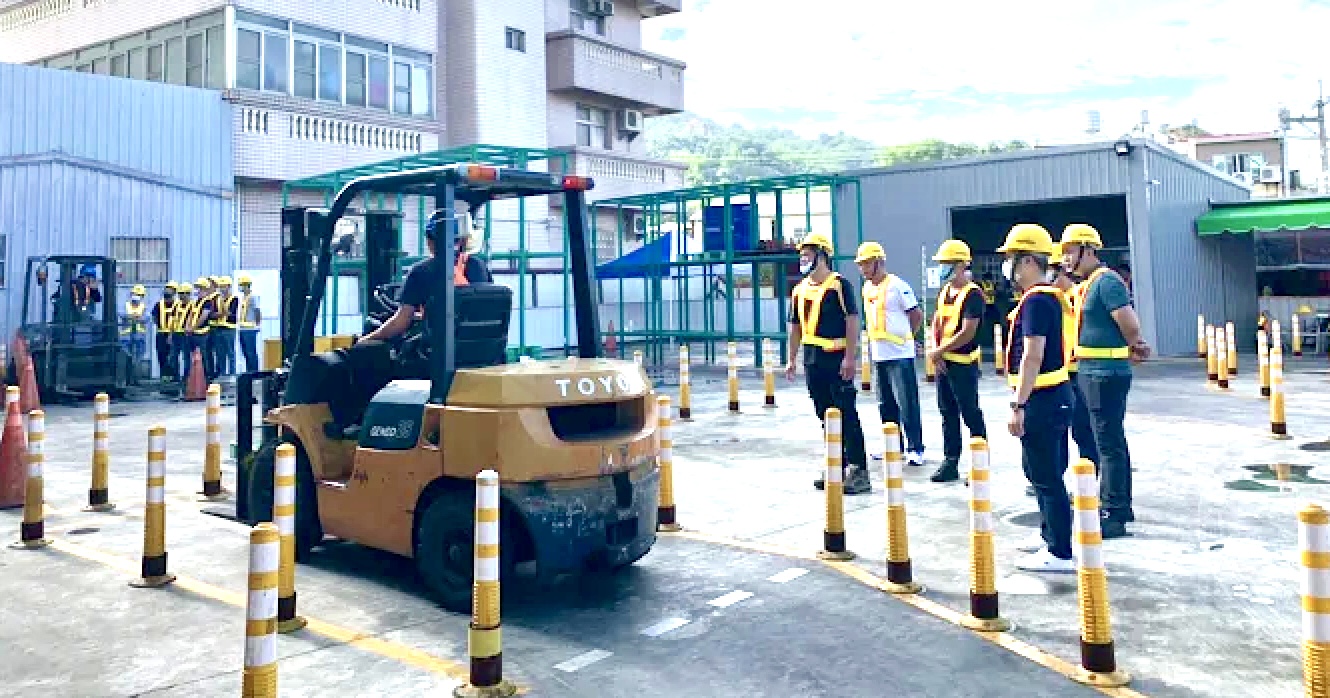 堆高機操作訓練術科實作場地