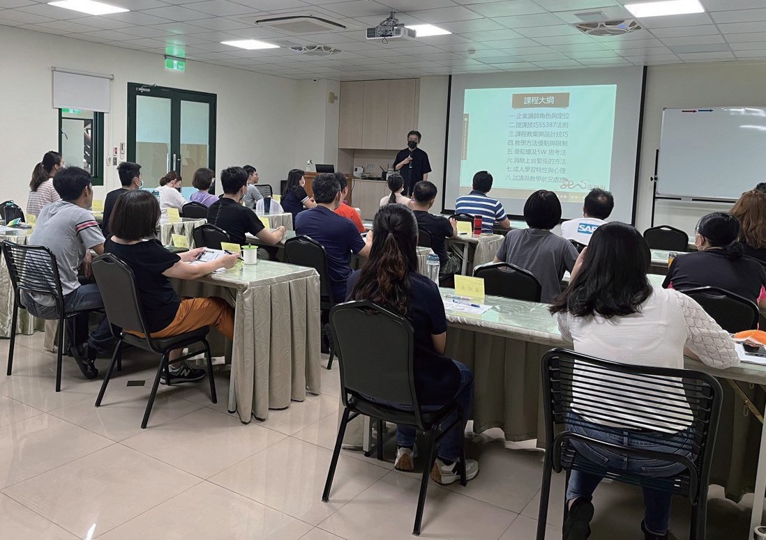 臺中市勞工大學課程現場
